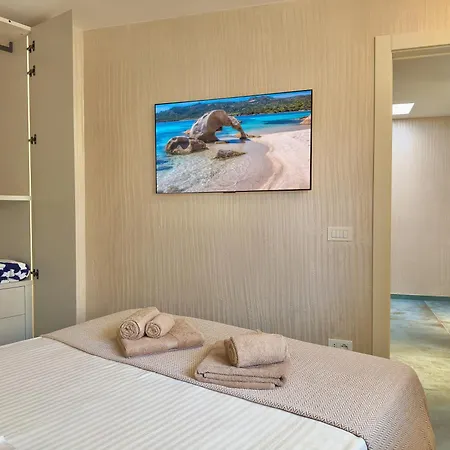 Luxury Seafront - Access - Parking & Wifi - By Coral * Porto Cervo