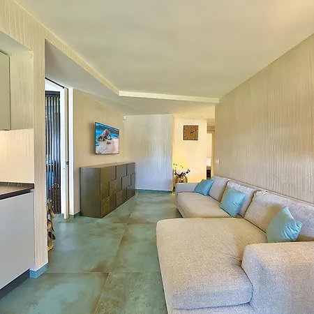 Luxury Seafront - Access - Parking & Wifi - By Coral * Porto Cervo