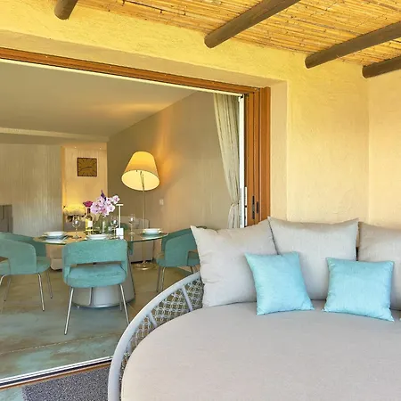 Luxury Seafront - Access - Parking & Wifi - By Coral * Porto Cervo