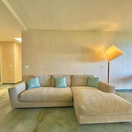 Luxury Seafront - Access - Parking & Wifi - By Coral * بورتو كيرفو