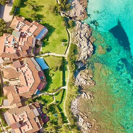 Luxury Seafront - Access - Parking & Wifi - By Coral *