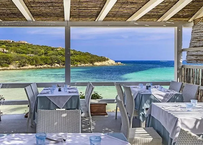 Apartment Luxury Seafront - Access - Parking & Wifi - By Coral *