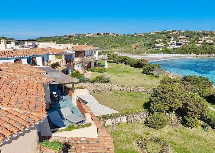 Luxury Seafront - Access - Parking & Wifi - By Coral Porto Cervo