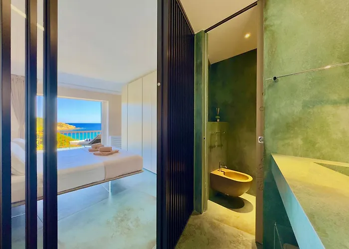 Luxury Seafront - Access - Parking & Wifi - By Coral Apartment Porto Cervo