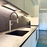 Lejlighed Luxury Seafront - Access - Parking & Wifi - By Coral *