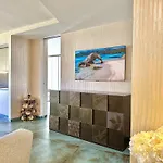 Luxury Seafront - Access - Parking & Wifi - By Coral Porto Cervo