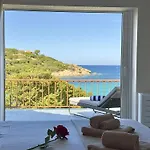 Apartamento Luxury Seafront - Access - Parking & Wifi - By Coral