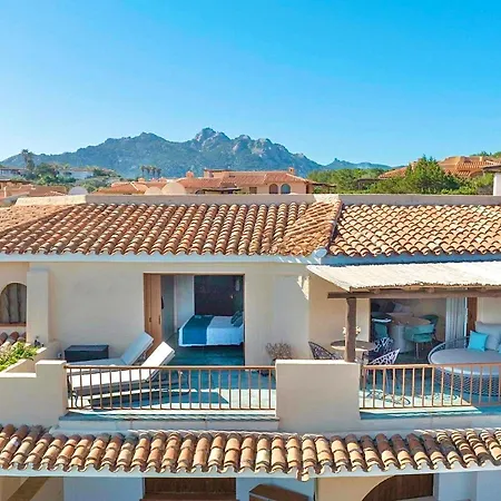 Luxury Seafront - Access - Parking & Wifi - By Coral *