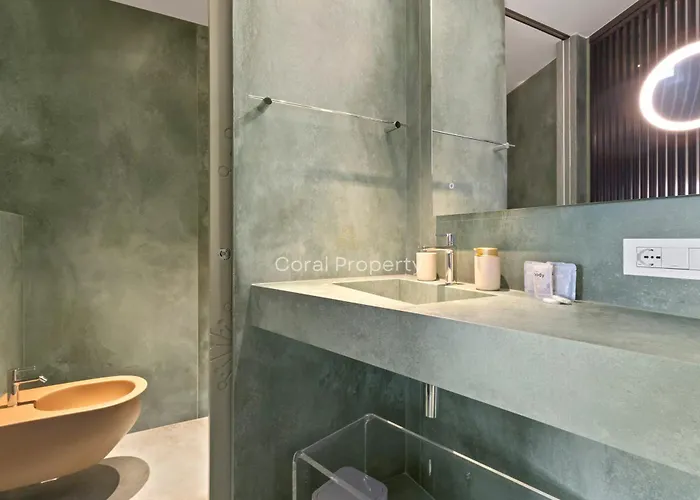 Luxury Seafront - Access - Parking & Wifi - By Coral * Порто-Черво