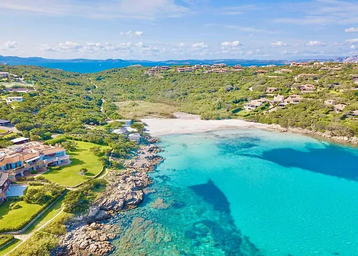 Apartment Luxury Seafront - Access - Parking & Wifi - By Coral *